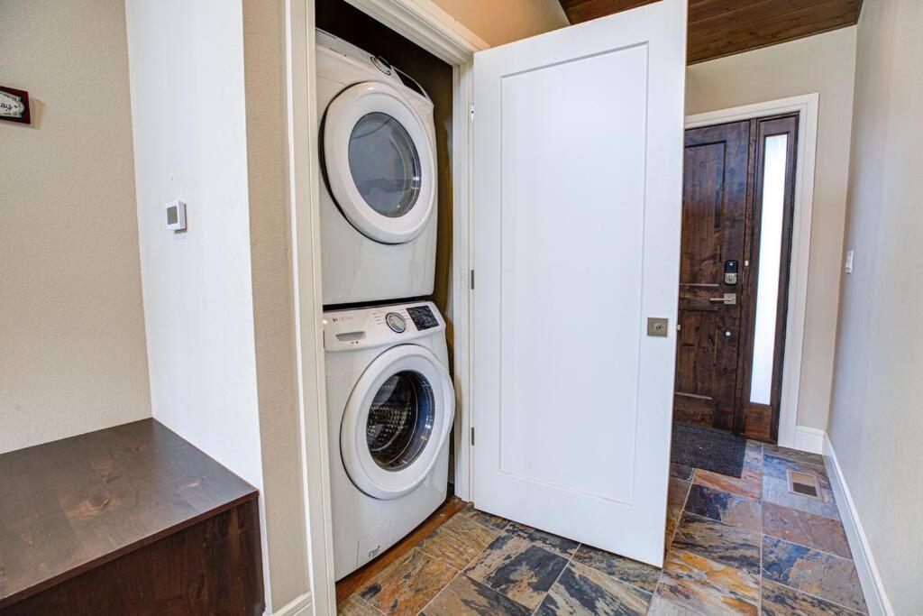Mount Hood Village Newly Built Modern Chalet Duplex - 1 מראה חיצוני תמונה
